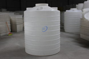 工地施工水塔與儲水設備 2噸大儲水罐、塑料拉水箱及運輸水桶的全面指南